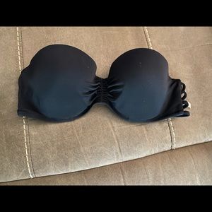 Strapless black bikini top